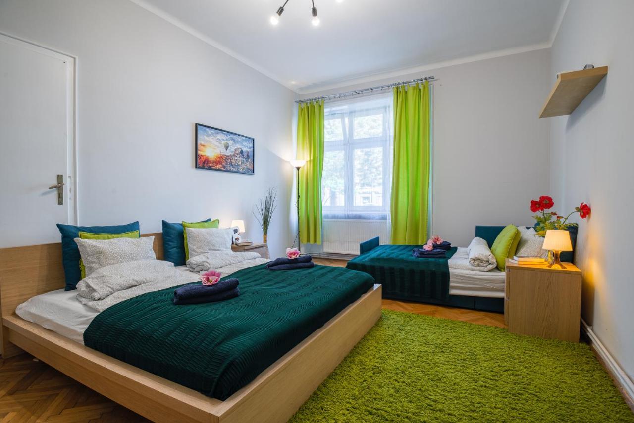 Kings Neighbor. Apartment 600 Meters From Castle Красков Екстериор снимка
