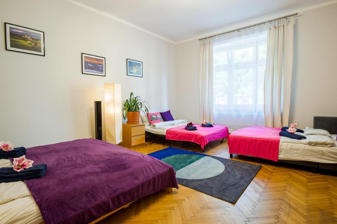 Kings Neighbor. Apartment 600 Meters From Castle Красков Екстериор снимка