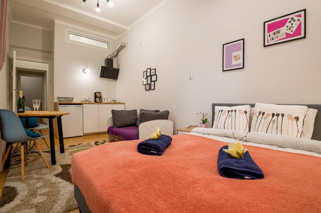 Kings Neighbor. Apartment 600 Meters From Castle Красков Екстериор снимка